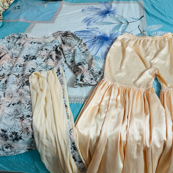 Eid  wear Women 3 PCs salwar suit custom made - Picture 7 of 9